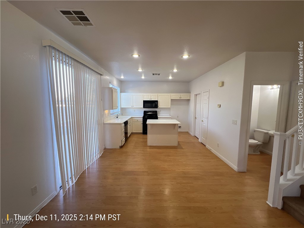 3076 Lapis Beach Drive Las Vegas, NV 89117 - Photo 5 of 16
