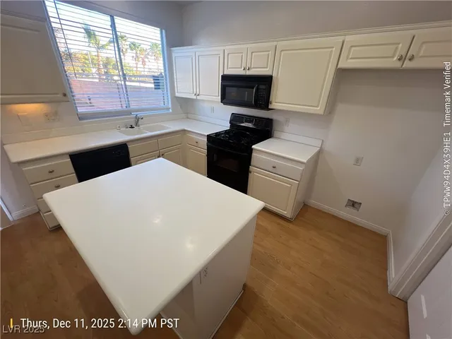 $1,999 | 3076 Lapis Beach Drive, Las Vegas, NV 89117