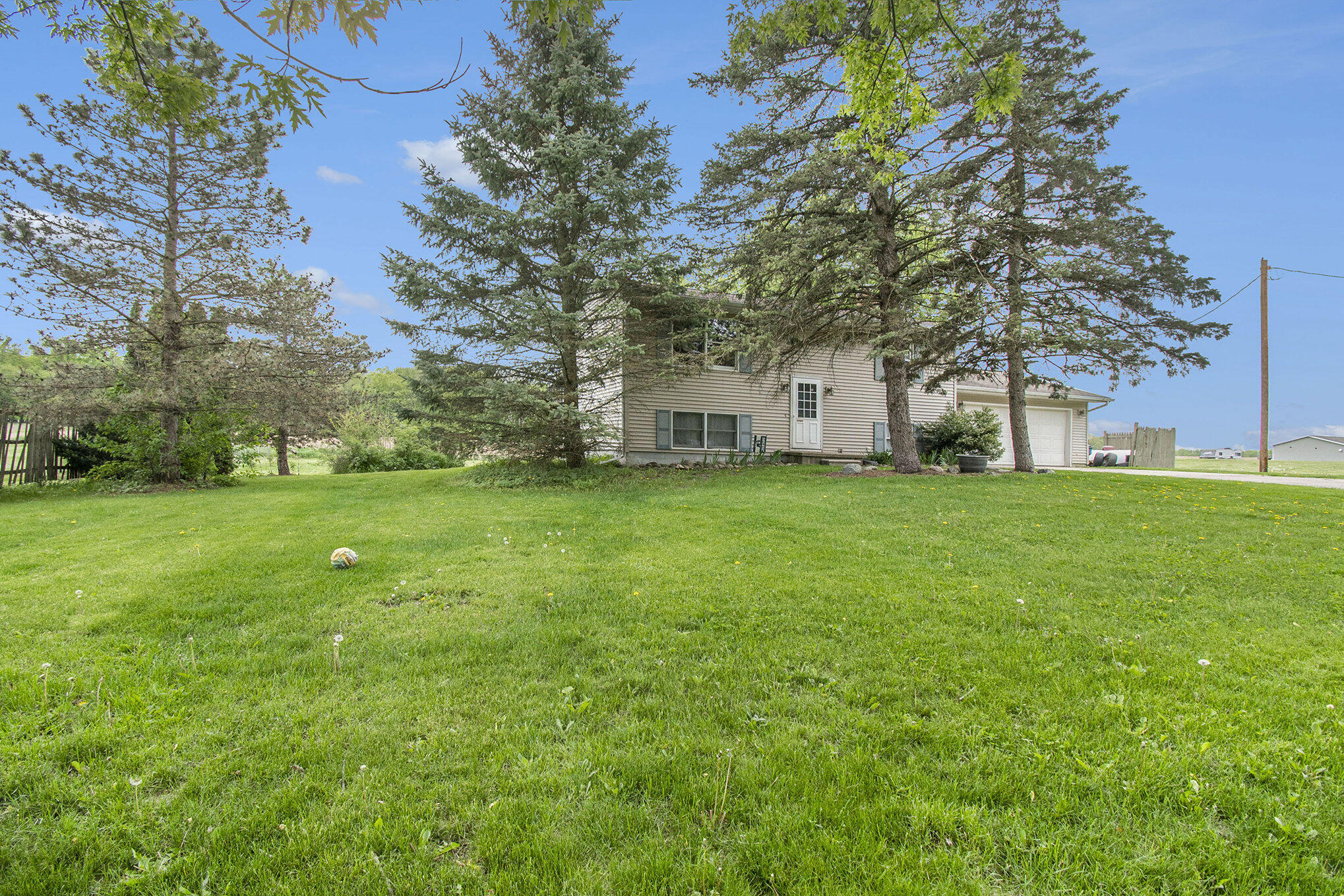 11628 Vfw Road Eaton Rapids, MI 48827 - Photo 54 of 62 054_ndp7658