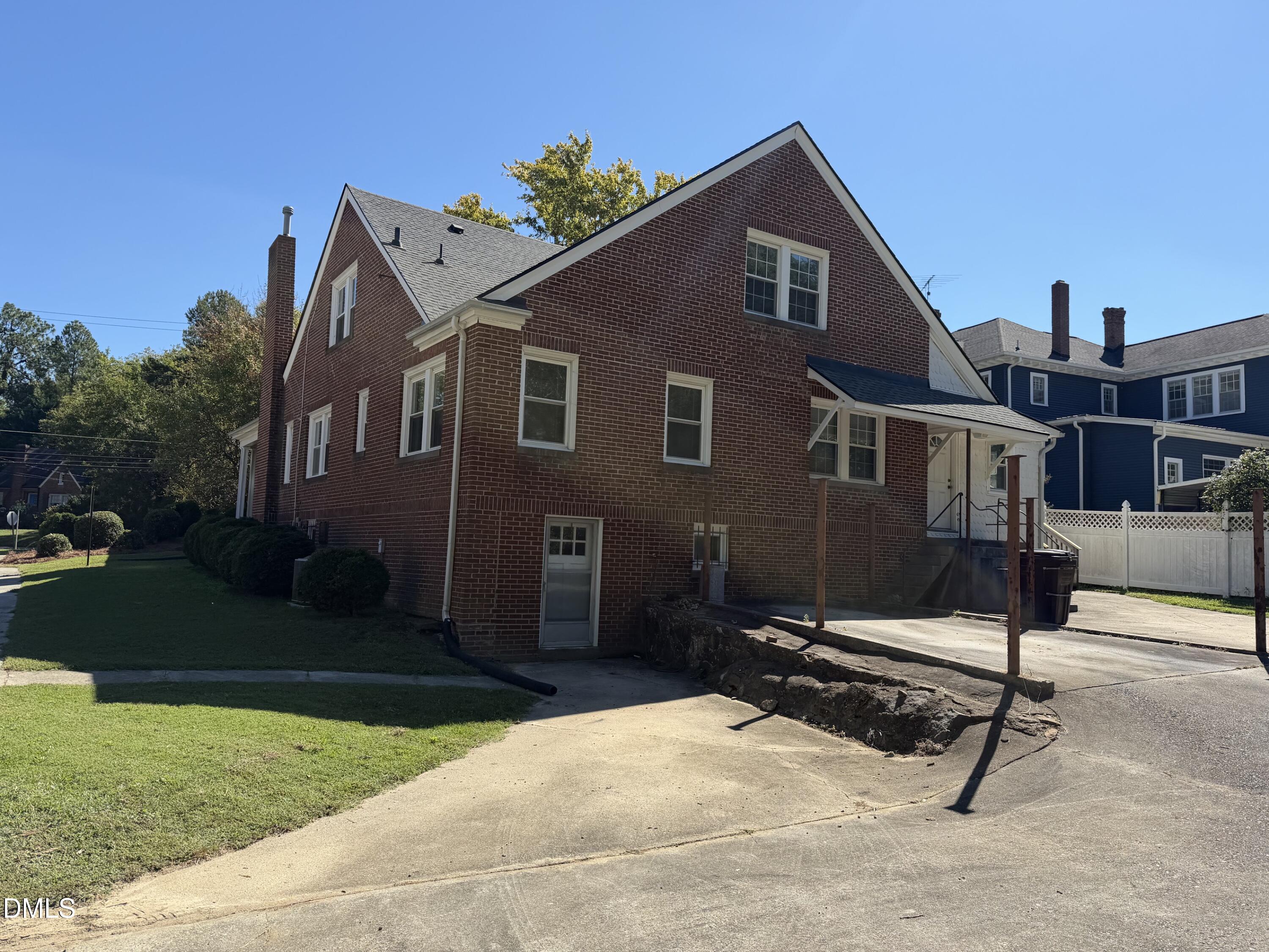 407 North Main Street Roxboro, NC 27573 - Photo 1 of 30 IMG_0004