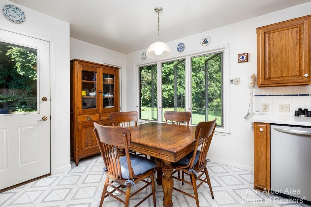 920 Vesper Road Ann Arbor, MI 48103 - Photo 17 of 40 Photo 17