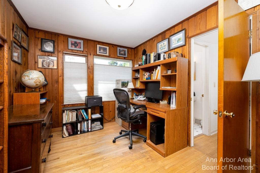 920 Vesper Road Ann Arbor, MI 48103 - Photo 18 of 40 Photo 18