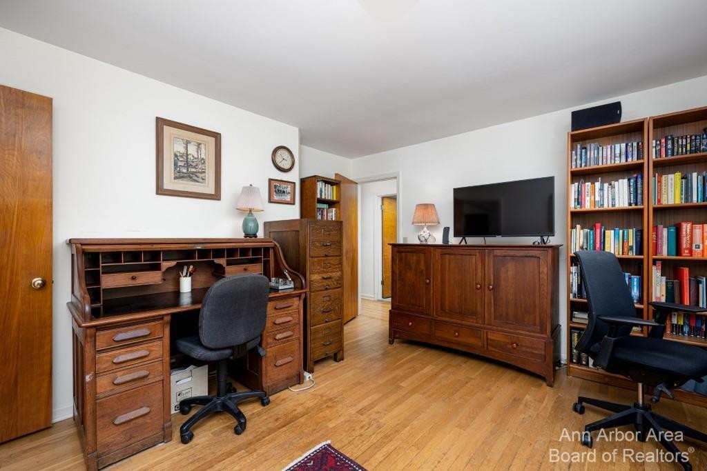 920 Vesper Road Ann Arbor, MI 48103 - Photo 22 of 40 Photo 22