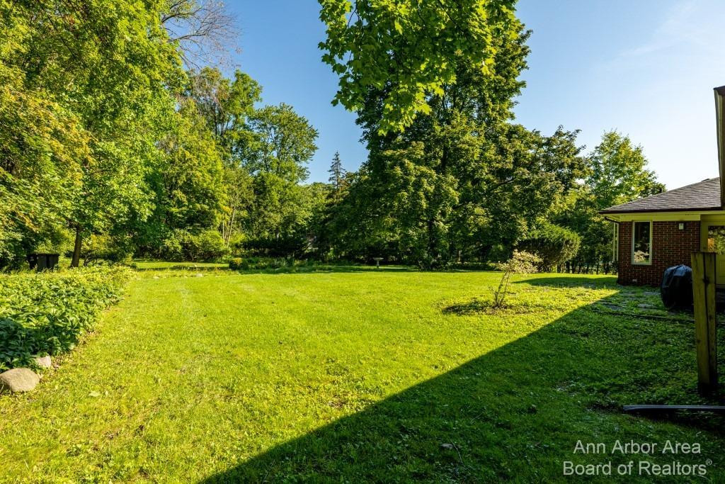 920 Vesper Road Ann Arbor, MI 48103 - Photo 32 of 40 Photo 32
