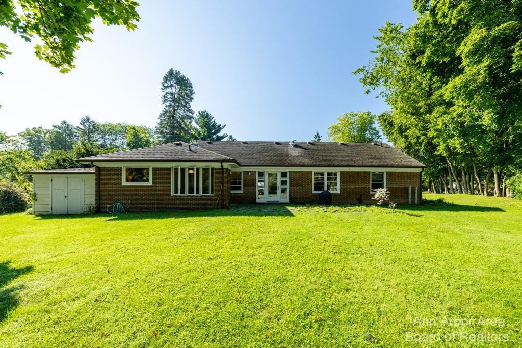 920 Vesper Road Ann Arbor, MI 48103 - Photo 4 of 40 Photo 4