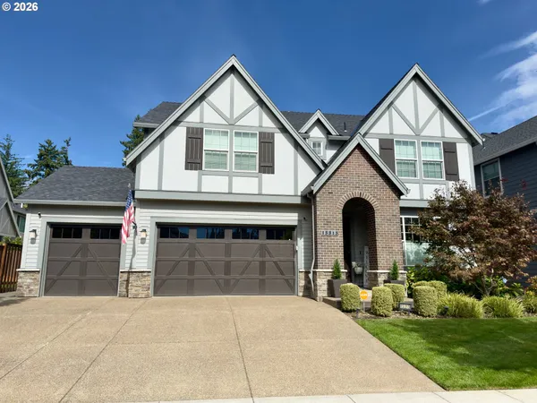 $899,900 | 15315 Southeast Lewis Street, Happy Valley, OR 97086