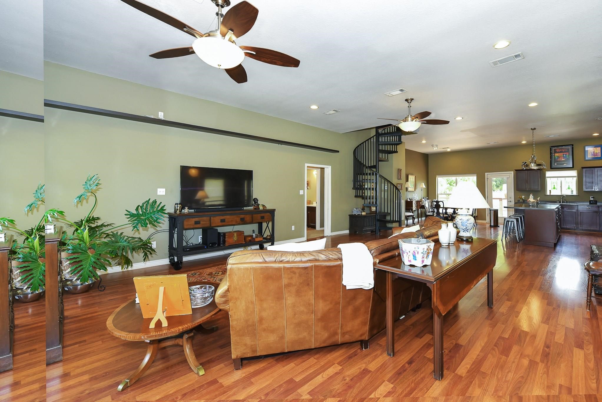 226 Valmar Kemah, TX 77565 - Photo 8 of 29 a living room with furniture and a flat screen tv