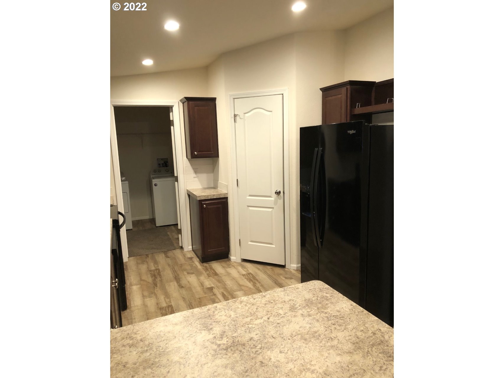 2150 Laura, Unit 94 Springfield, OR 97477 - Photo 6 of 23 Gallery Image 6