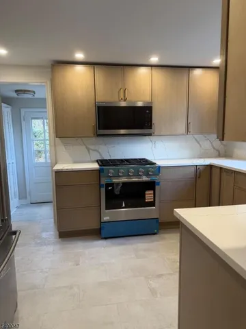 $6,250 | 187 Hobart Avenue, Short Hills, NJ 07078