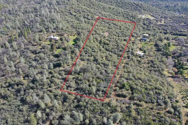 a view of a mountain in the distance