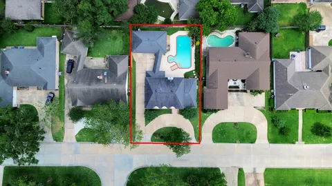 $485,000 | 839 Longview Drive, Sugar Land, TX 77478