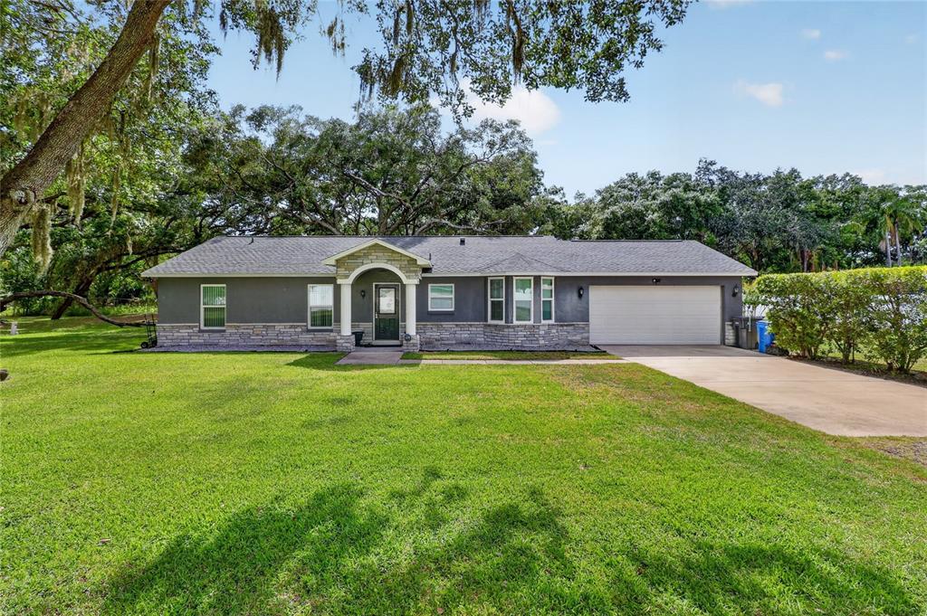 7608 Copeland Road Odessa, FL 33556 - Photo 2 of 51