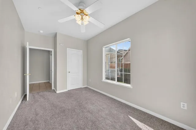 $594,900 | 260 West Loyola Avenue, Clovis, CA 93619