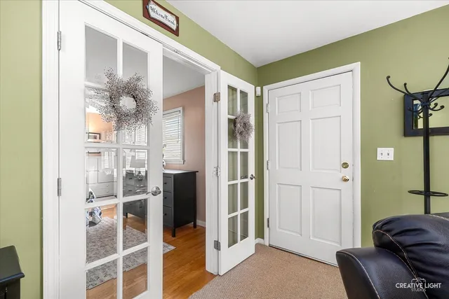 $274,900 | 1205 Prairie Street, Aurora, IL 60506