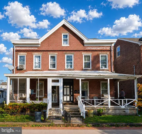 $1,850 | 944 Lamberton Street, Trenton, NJ 08611