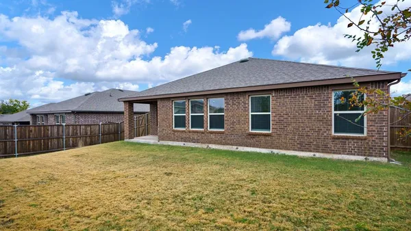 $2,300 | 1100 Bois D'Arc Lane, Anna, TX 75409
