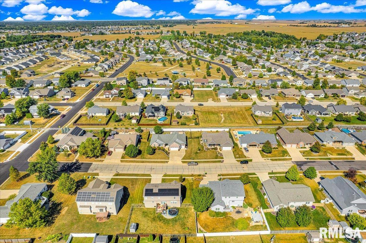 1512 MacKenzie Street Washington, IL 61571 - Photo 38 of 44