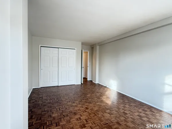 $3,000 | 25 Cartright Street, Unit 2D, Bridgeport, CT 06604