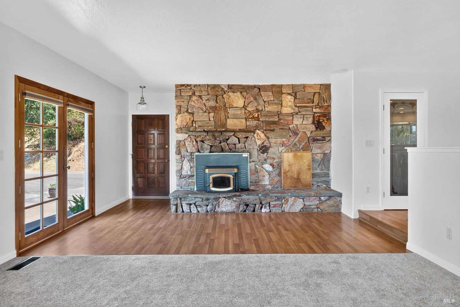 4555 East Calpella Road Ukiah, CA 95482 - Photo 9 of 35 Gallery Image 9