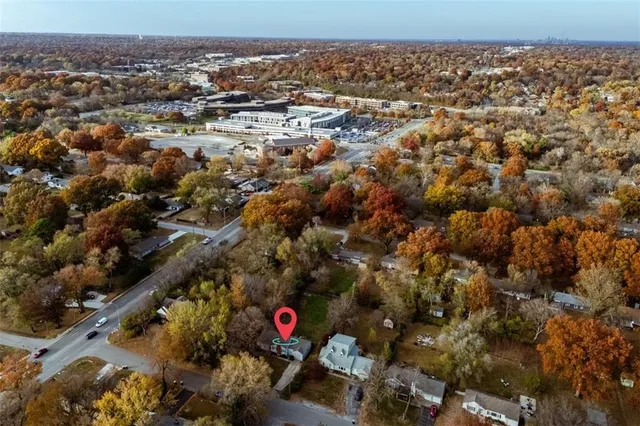 $279,000 | 218 West 97th Street, Kansas City, MO 64114