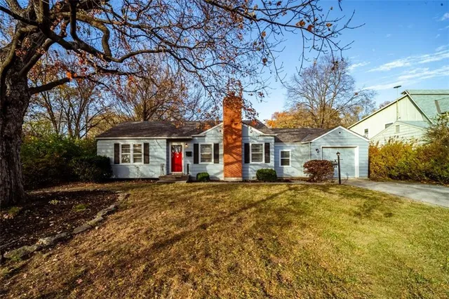 $279,000 | 218 West 97th Street, Kansas City, MO 64114