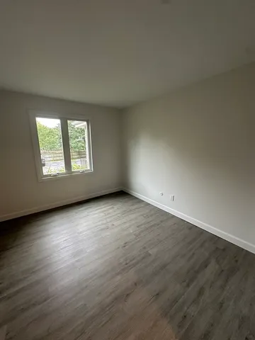 $2,000 | 131 East Winchester Road, Unit A, Libertyville, IL 60048