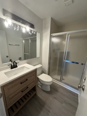 $2,000 | 131 East Winchester Road, Unit A, Libertyville, IL 60048