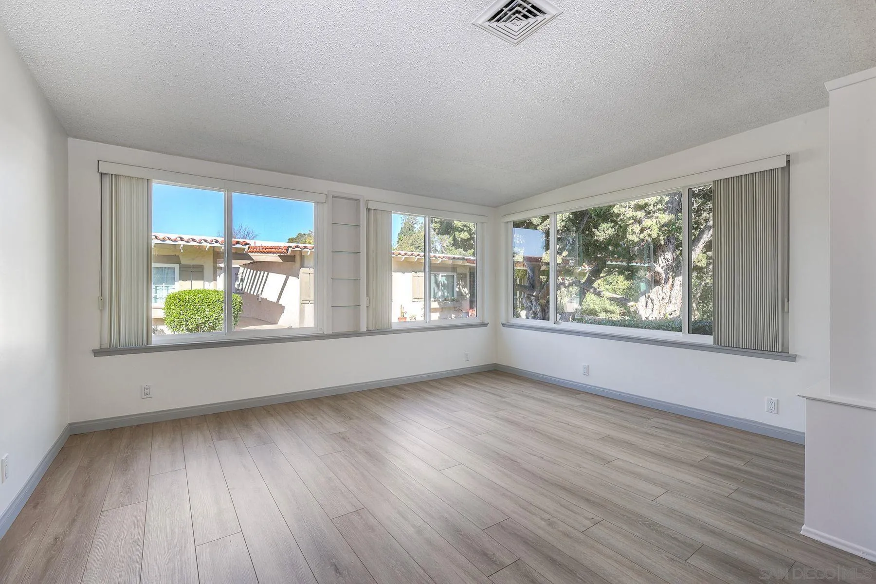 16645 Bernardo Oaks Drive San Diego, CA 92128 - Photo 14 of 23