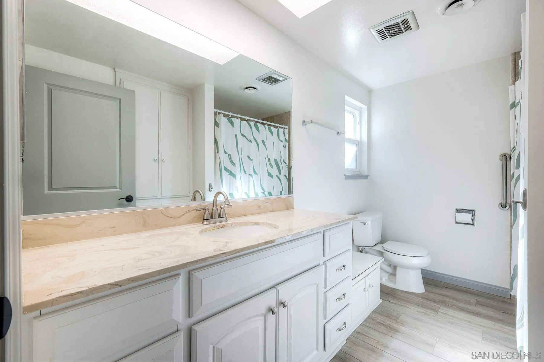 16645 Bernardo Oaks Drive San Diego, CA 92128 - Photo 18 of 23