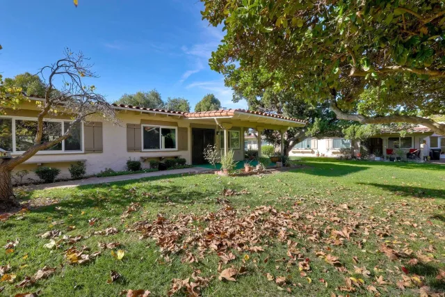 $3,275 | 16645 Bernardo Oaks Drive, San Diego, CA 92128