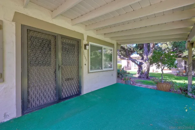 $3,275 | 16645 Bernardo Oaks Drive, San Diego, CA 92128