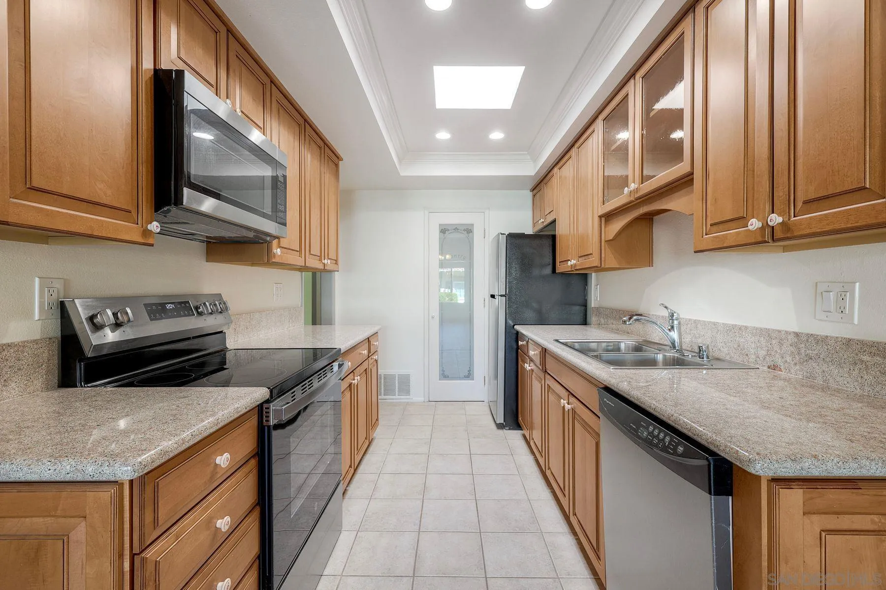 16645 Bernardo Oaks Drive San Diego, CA 92128 - Photo 9 of 23