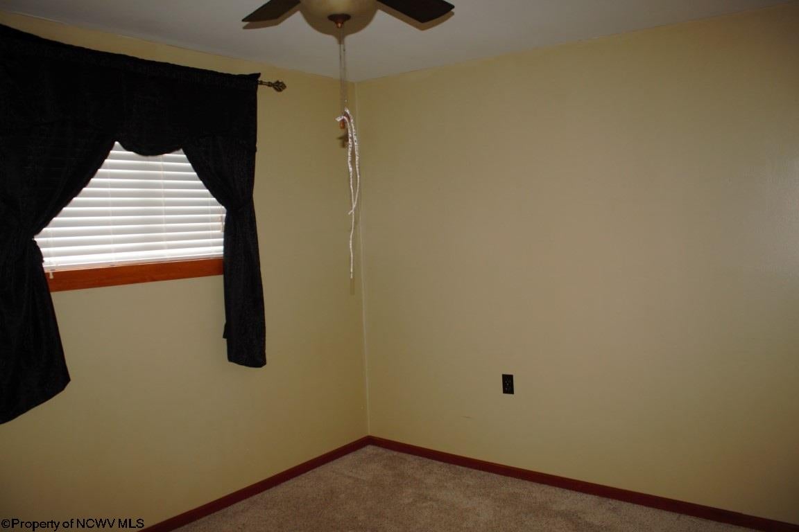 1401 Fairview Road Webster Springs, WV 26288 - Photo 5 of 17 Gallery Image 5