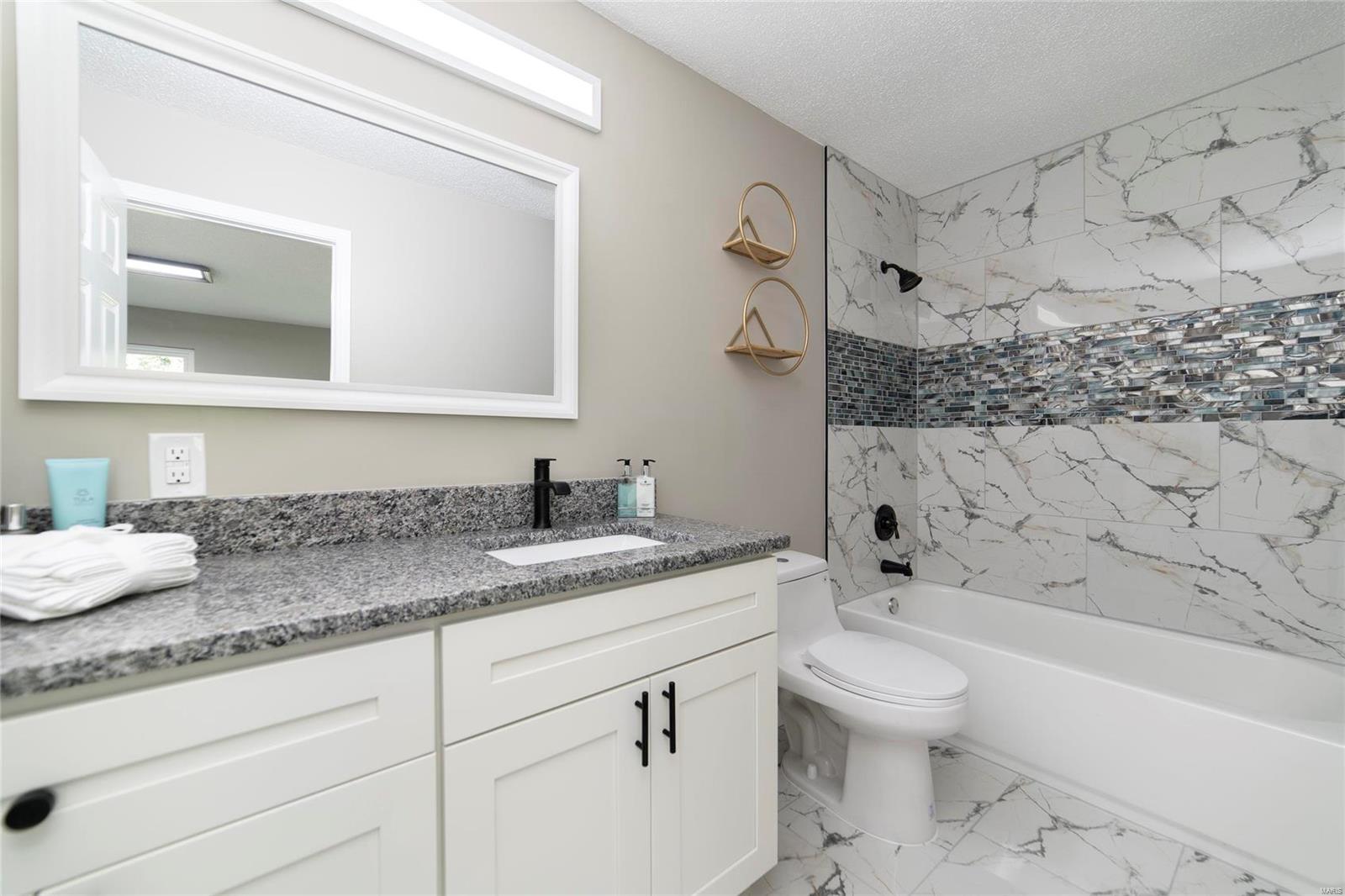 12738 Orley Drive Black Jack, MO 63033 - Photo 17 of 31