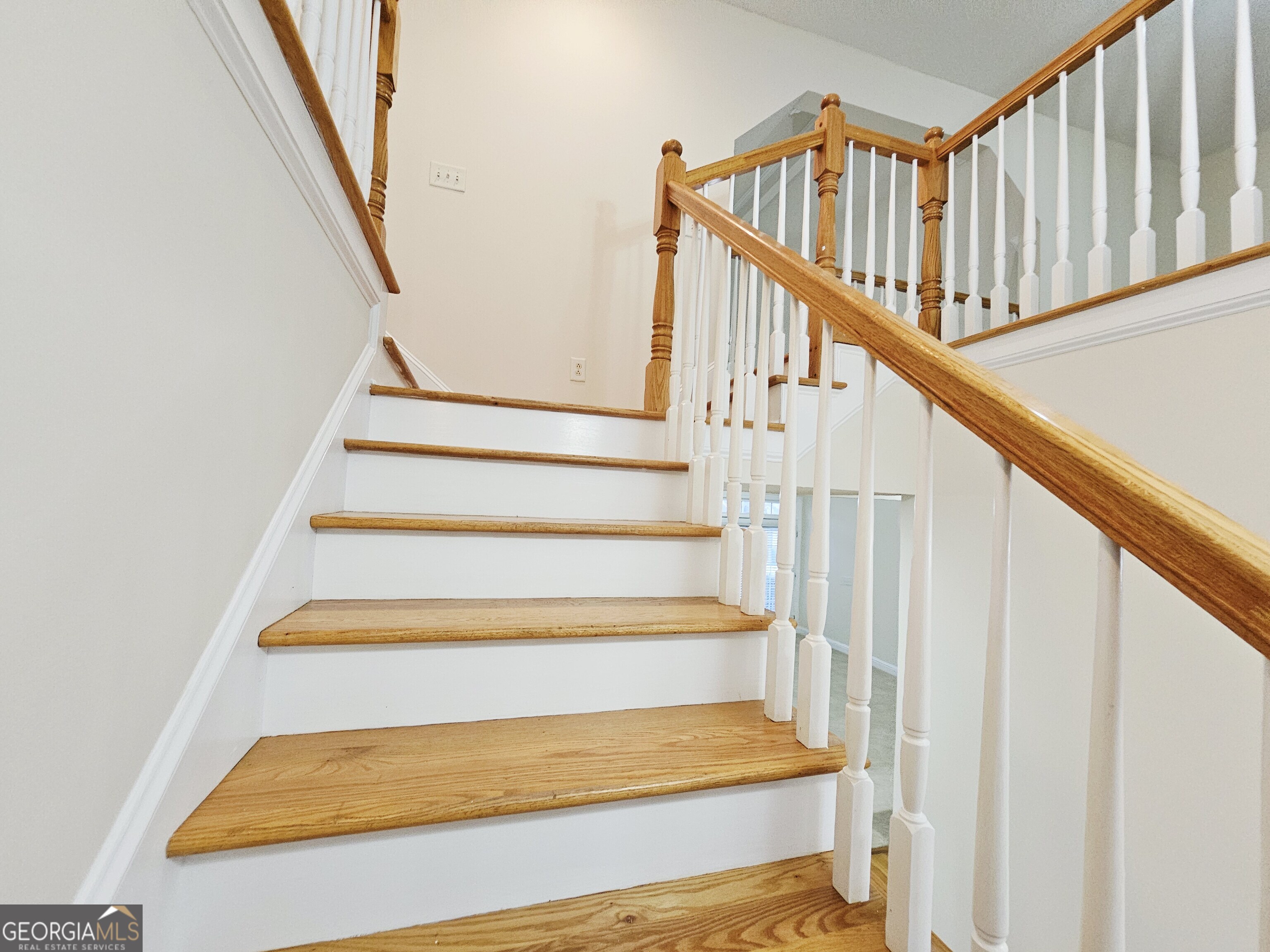 122 High Ridge Drive Macon, GA 31220 - Photo 17 of 25 a view of entryway