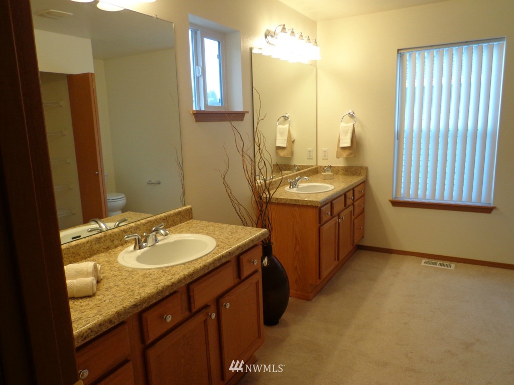 18915 13th Avenue Southeast Bothell, WA 98012 - Photo 10 of 10 Gallery Image 10