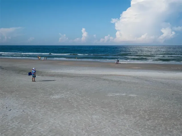 $379,000 | 858 Baybreeze Way, Unit 68C, New Smyrna Beach, FL 32169