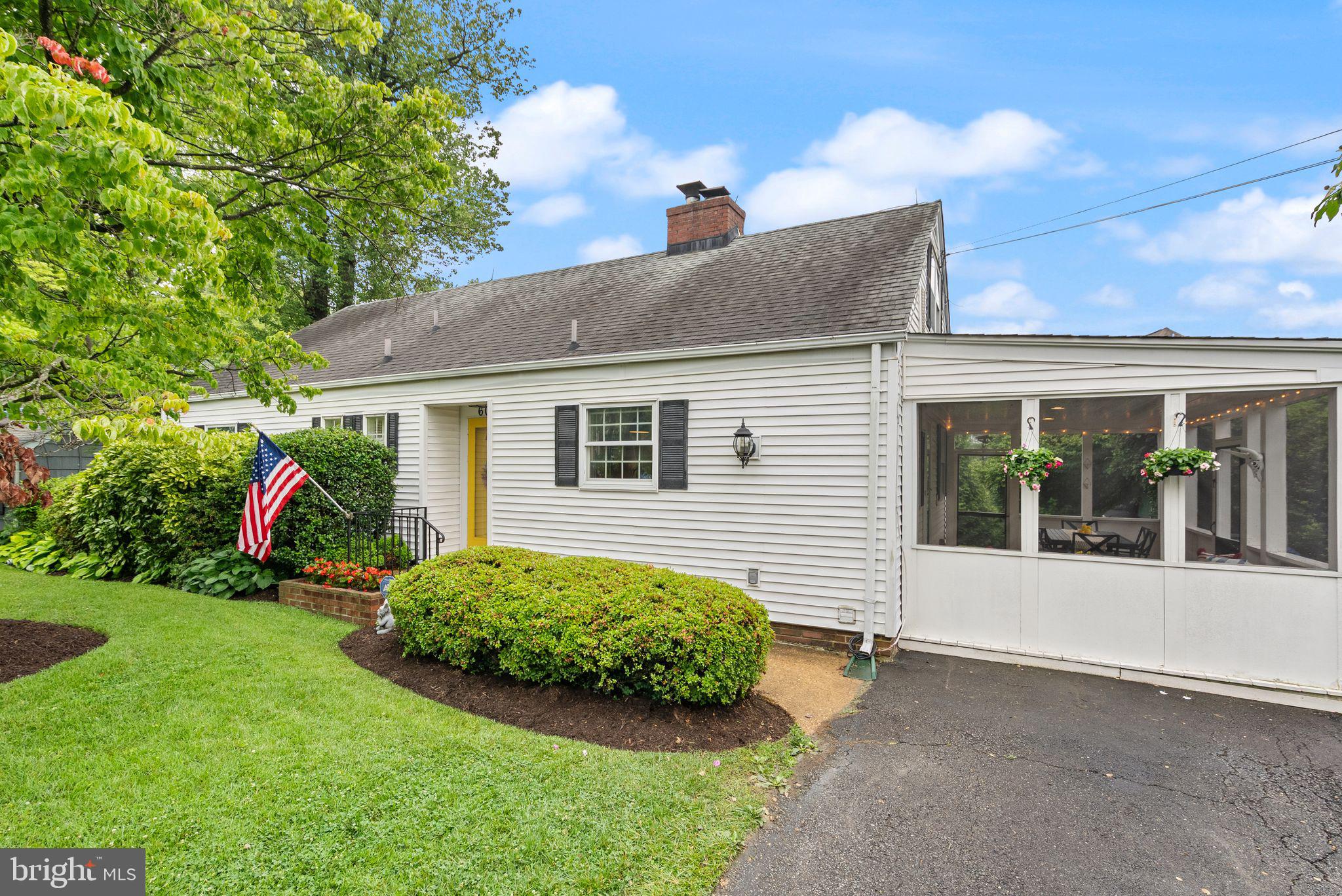 6018 25th Road North Arlington, VA 22207 - Photo 4 of 60 Gallery Image 4