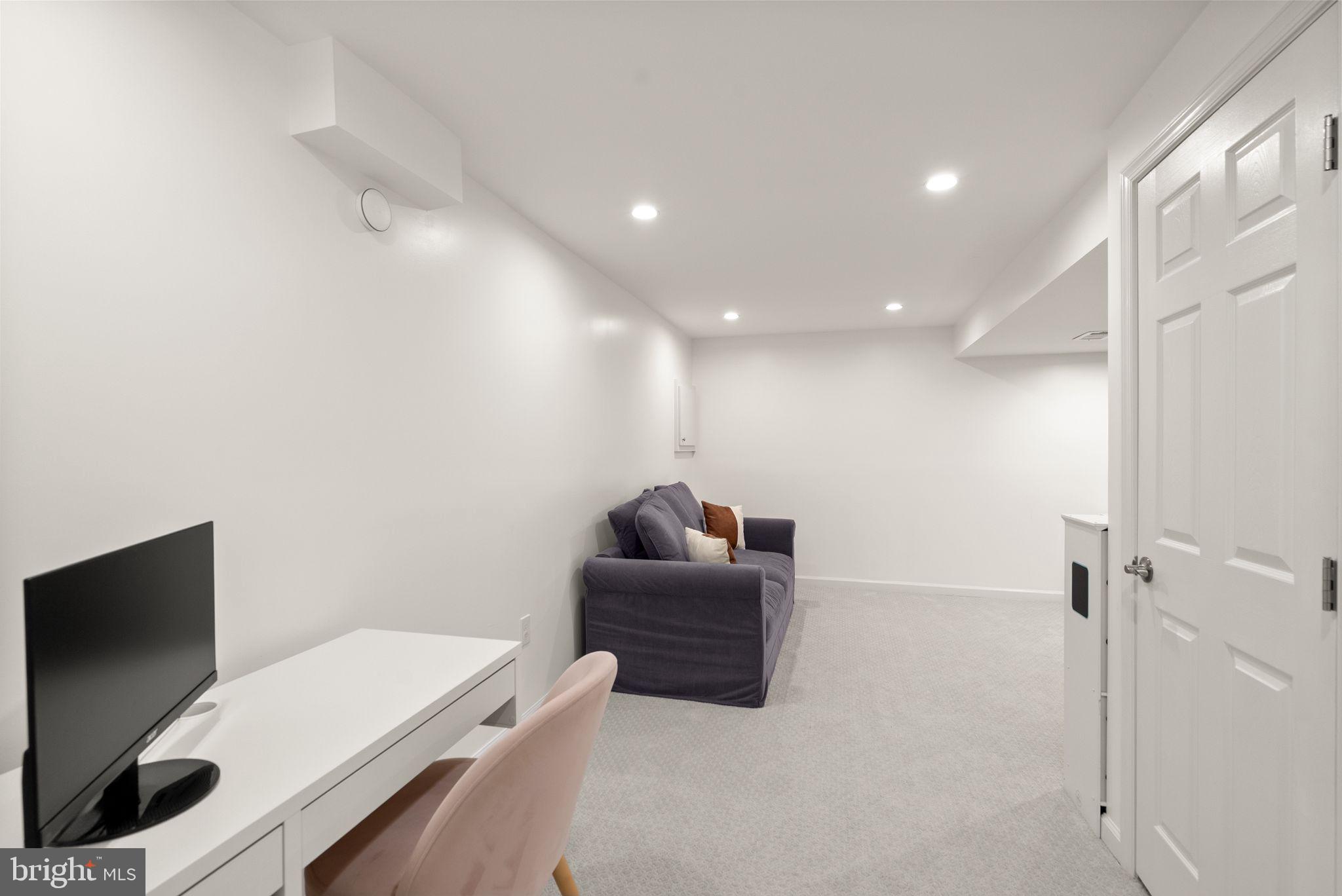 6018 25th Road North Arlington, VA 22207 - Photo 48 of 60 Gallery Image 48