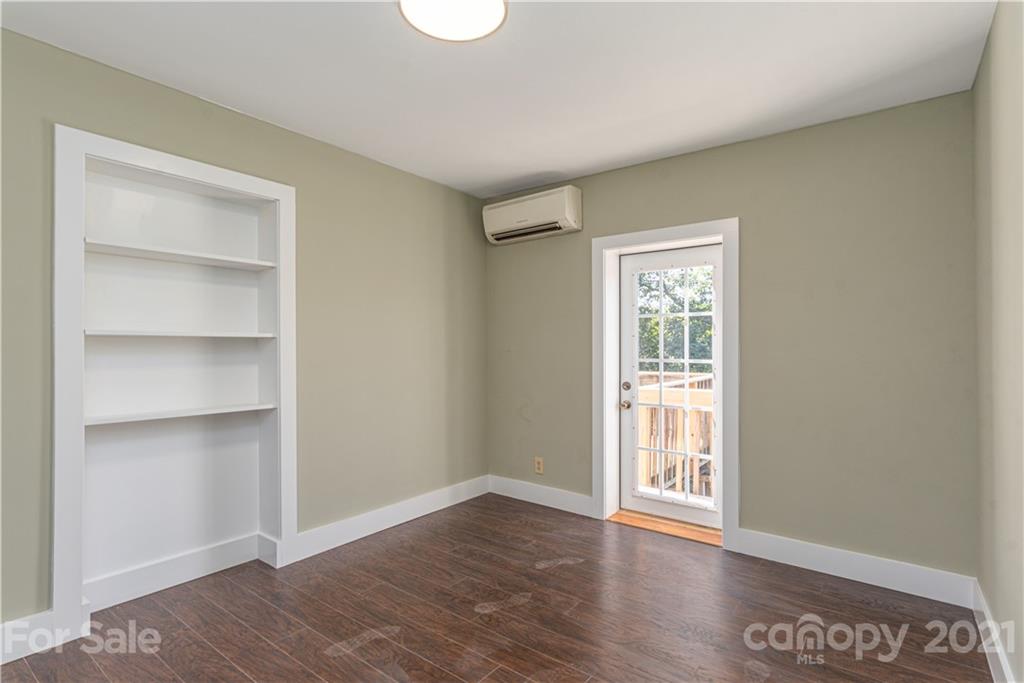 294 Emma Road Asheville, NC 28806 - Photo 11 of 21 Gallery Image 11