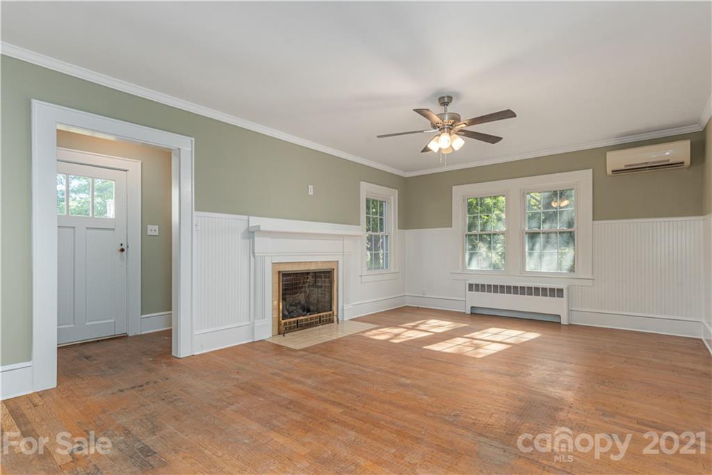 294 Emma Road Asheville, NC 28806 - Photo 3 of 21 Gallery Image 3