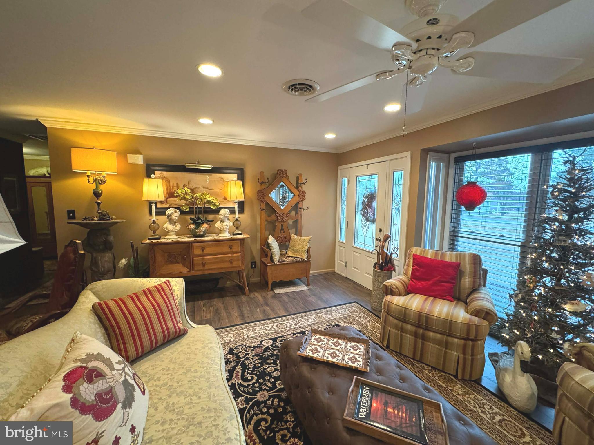 5000 Joshua Thomas Road Marion Station, MD 21838 - Photo 29 of 77 a living room with furniture
