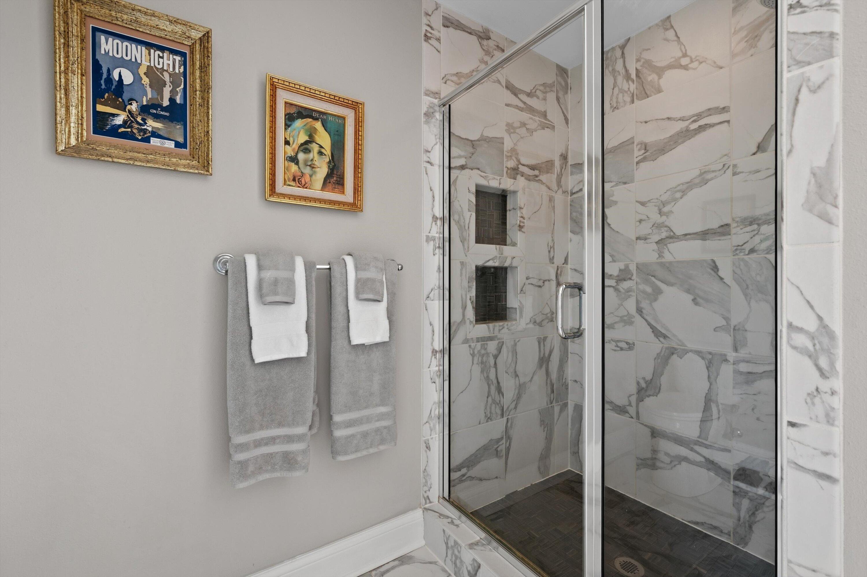 200 Nashotah Road Delafield, WI 53058 - Photo 29 of 55 Walk-in shower