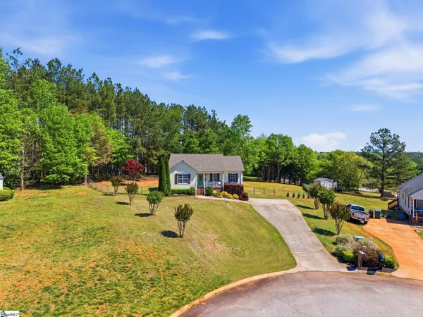 $285,000 | 221 Elise Drive, Pickens, SC 29671