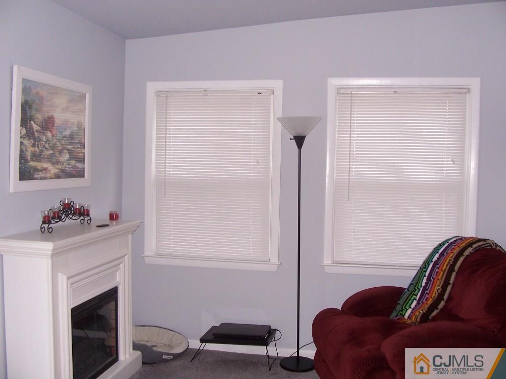 118 Oxford Road Colonia, NJ 07067 - Photo 18 of 25 Gallery Image 18