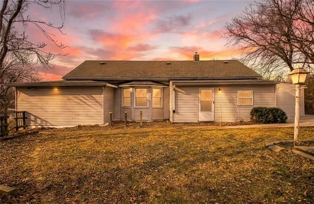 $90,000 | 125 South Brookside Avenue, Independence, MO 64053