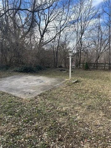 $90,000 | 125 South Brookside Avenue, Independence, MO 64053