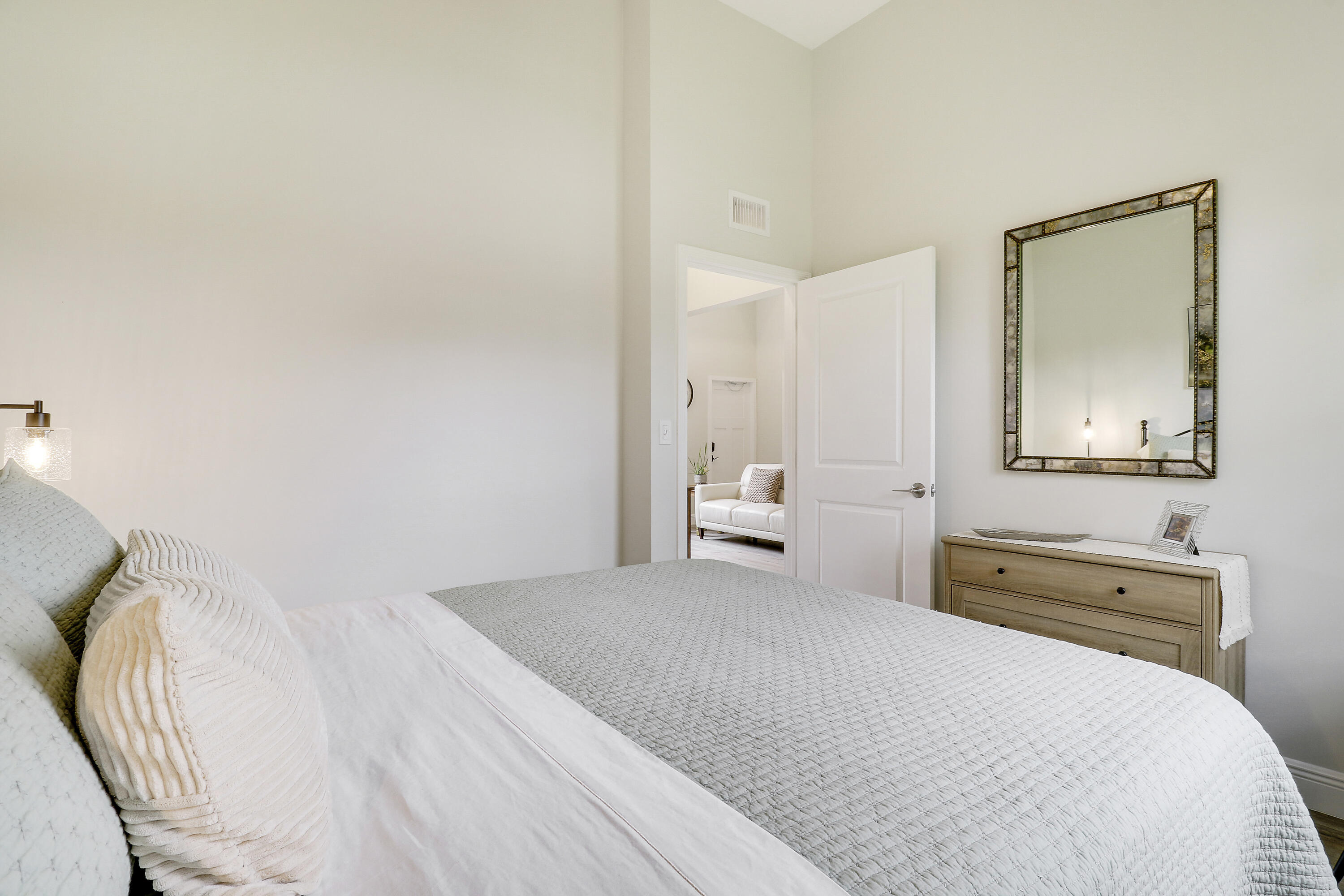 10735 Lantana Road, Unit GH Lake Worth, FL 33449 - Photo 22 of 46 Guest Bedoom