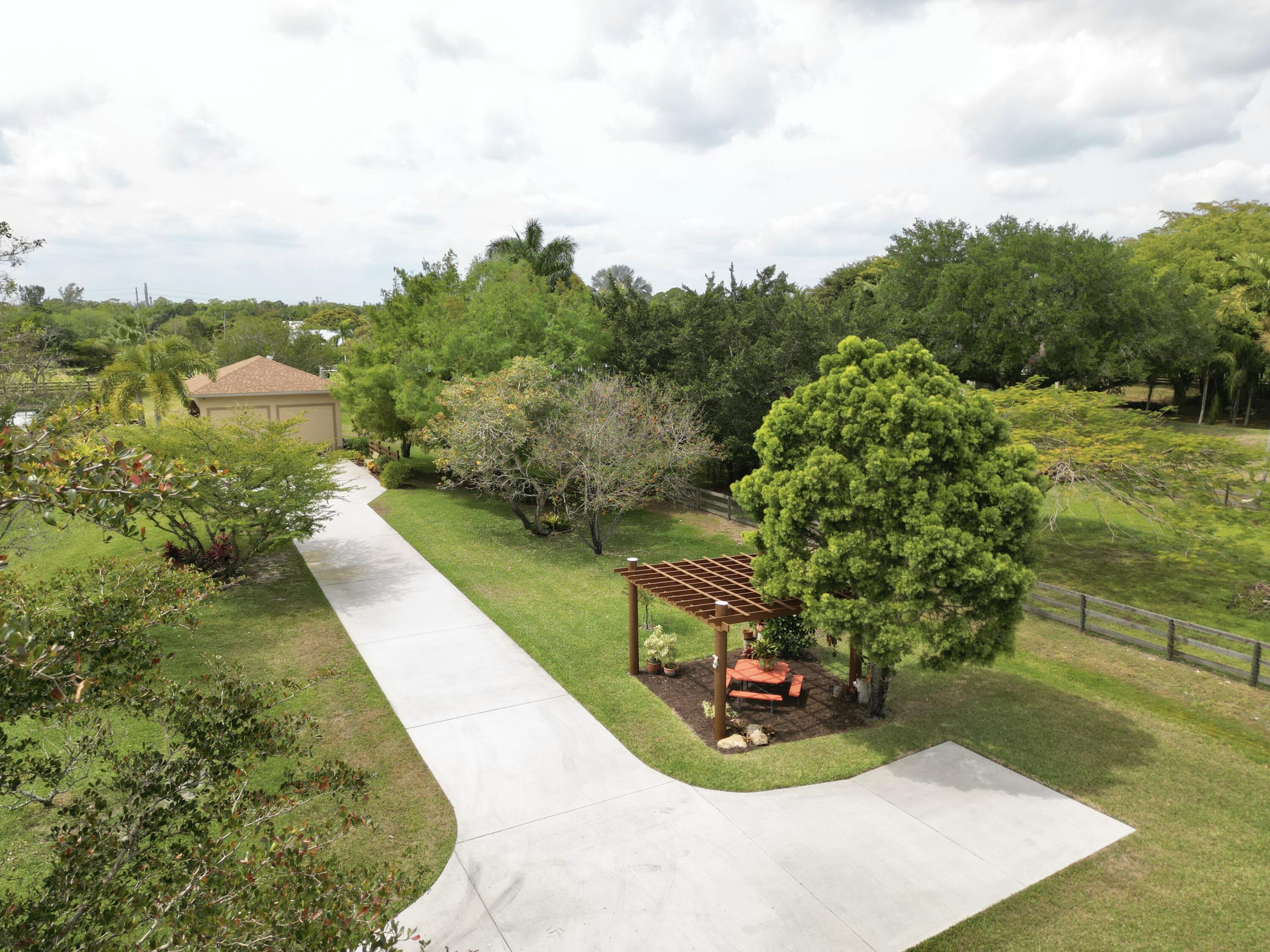 10735 Lantana Road, Unit GH Lake Worth, FL 33449 - Photo 40 of 46 10735 Lantana Road 2