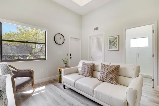 $4,000 | 10735 Lantana Road, Unit GH, Lake Worth, FL 33449